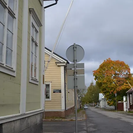 イン Wanha Kartano *