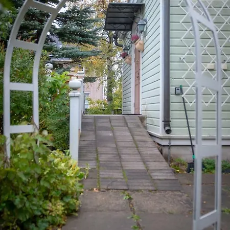 Wanha Kartano イン *